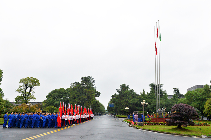 1601447828220148.jpg 升旗1.jpg