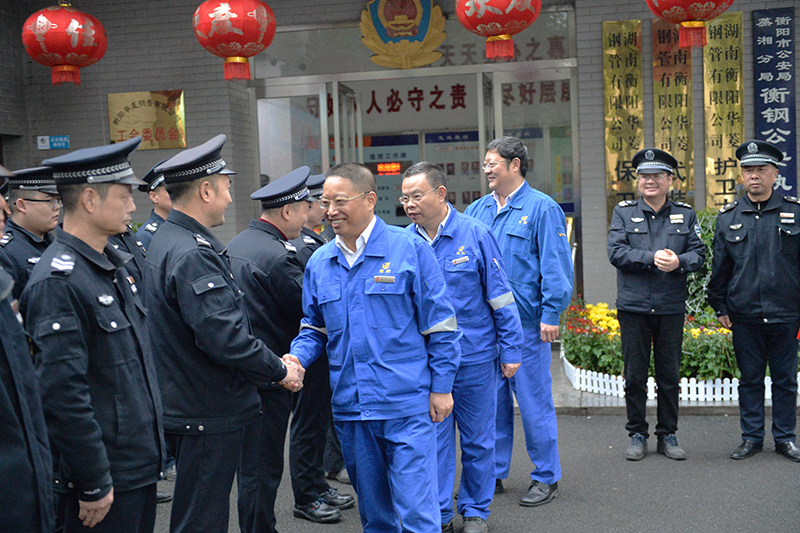 慰問凱迪、保安陽冬華 (3).JPG