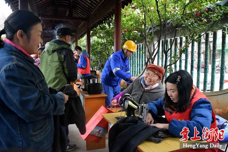 1615163504156185.jpg 雷鋒2.jpg