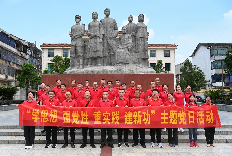 1693535713334373.jpg DSC_4346(1).jpg